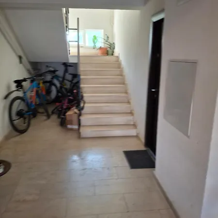 Parc Romanescu 4 Locuri-2 Familii *