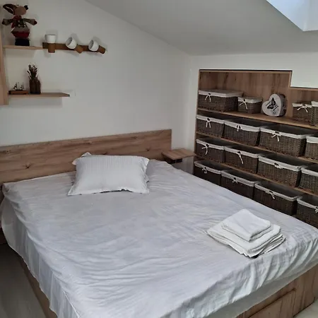 Parc Romanescu 4 Locuri-2 Familii Apartment