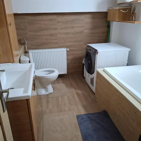 Parc Romanescu 4 Locuri-2 Familii *